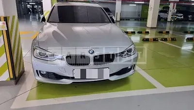 Photo 1 of 11: 2014 BMW 320i — Korean insurance auction