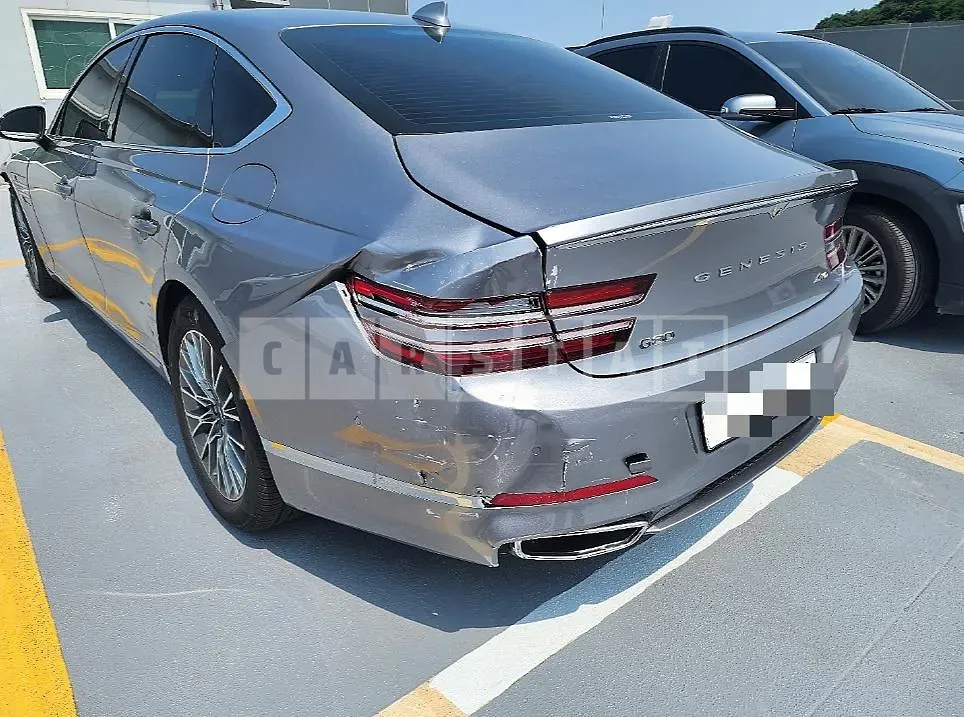Photo 2 of 13: 2023 Genesis G80 2.5T — Korean insurance auction