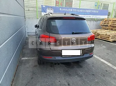 Photo 1 of 13: 2015 Volkswagen Tiguan 2.0 TDI Blue Motion, VIN WVGZZZ5NZFW012406 — Korean insurance auction