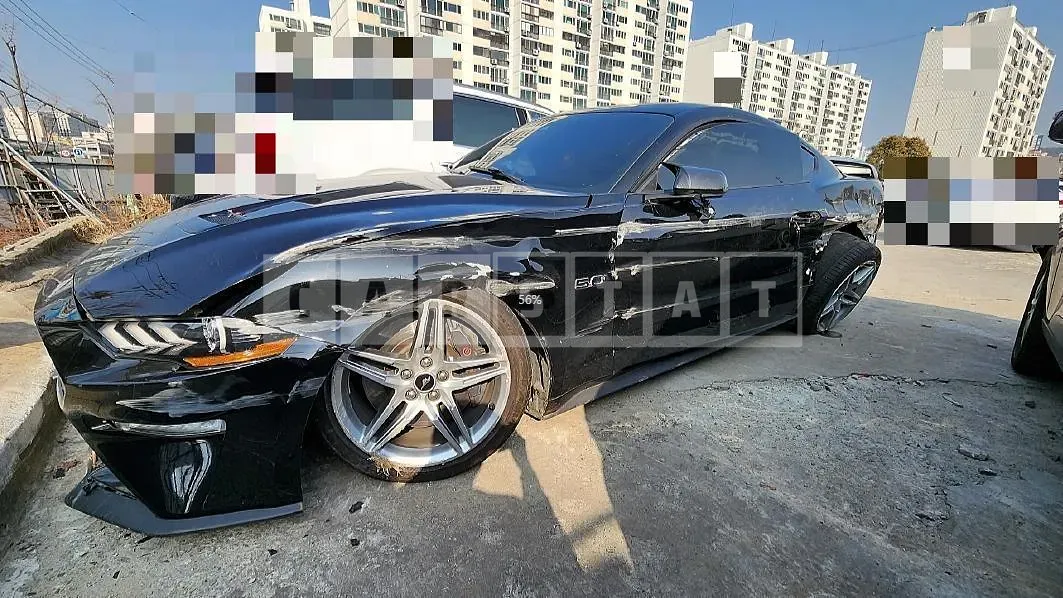 Photo 2 of 18: 2020 Ford Mustang GT 5.0 Coupe, VIN 1FA6P8CF8L5111185 — Korean insurance auction