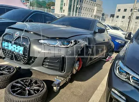 Photo 2 of 19: 2023 BMW i4 M50, VIN WBY31AW02PFN62270 — Korean insurance auction