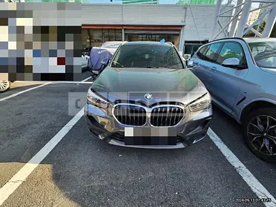 Photo 1 of 27: 2020 BMW X1 xDrive18d Advantage — Korean insurance auction