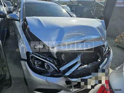 Photo 1 of 6: 2016 Mercedes-Benz C220 d 4Matic Estate — Korean insurance auction