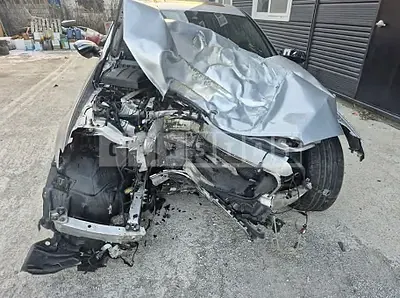 Photo 1 of 10: 2019 Mercedes-Benz E220d — Korean insurance auction