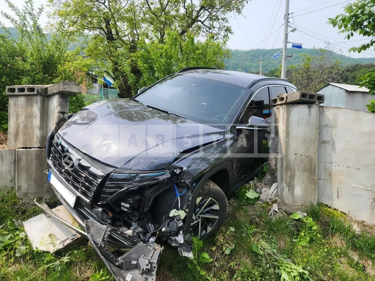 Photo 2 of 6: 2021 Hyundai Tucson Hybrid, VIN KMHJE811BMU008541 — Korean insurance auction
