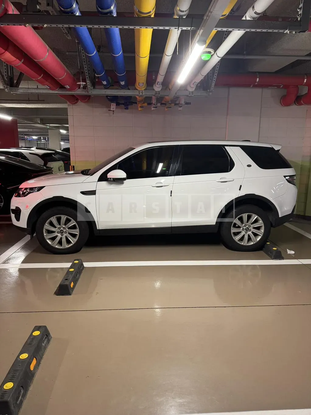 Photo 2 of 5: 2016 Land Rover Discovery Sport 2.0d, VIN SALCA2BN3GH572599 — Korean insurance auction