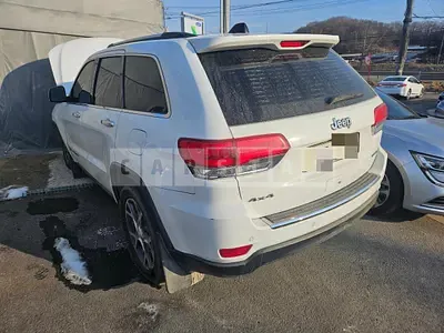 Photo 1 of 35: 2019 Jeep Zipgrand Cherokee, VIN 1C4RJFBG4KC666393 — Korean insurance auction