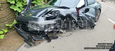 Photo 1 of 37: 2024 Porsche Panamera 4 — Korean insurance auction
