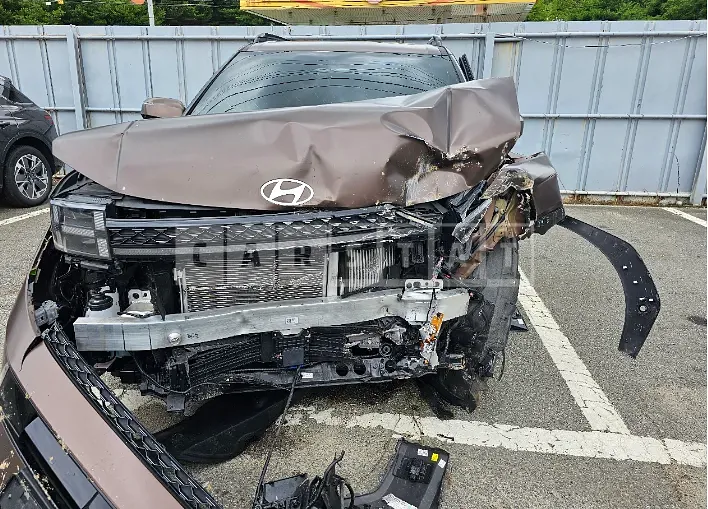 Photo 2 of 26: 2024 Hyundai Santa Fe — Korean insurance auction