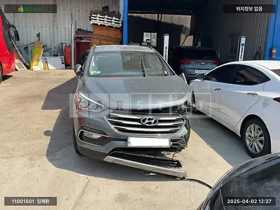 Photo 1 of 21: 2018 Hyundai Santa Fe, VIN KMHSW81UBJU844947 — Korean insurance auction
