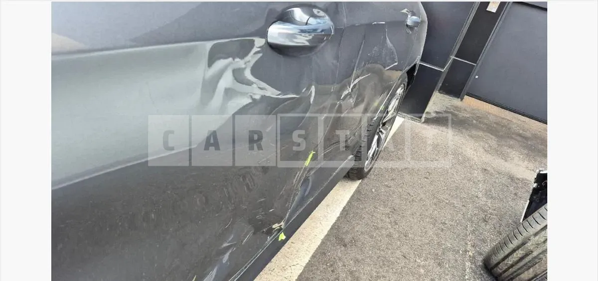 Photo 2 of 47: 2022 Mercedes-Benz E220 d 4Matic — Korean insurance auction