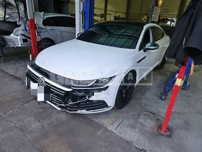 Photo 1 of 17: 2018 Volkswagen Atheon 2.0 TDI, VIN WVWZZZ3HZKE010928 — Korean insurance auction