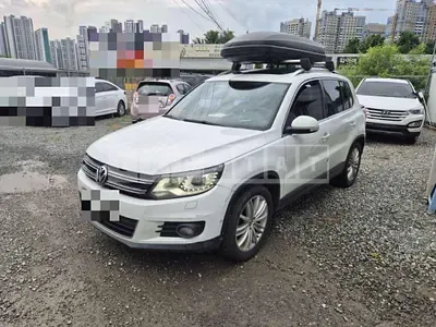 Photo 1 of 45: 2015 Volkswagen Tiguan 2.0 TDI Blue Motion — Korean insurance auction