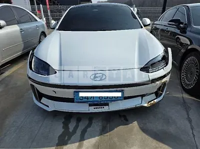 2024 * Hyundai Ioniq 6