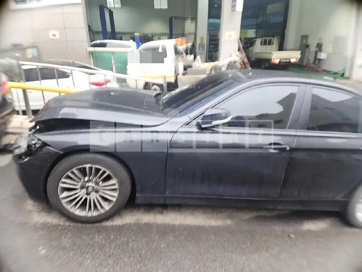 Photo 2 of 27: 2015 BMW 320d EfficientDynamics Edi, VIN WBA3E1109FF948113 — Korean insurance auction
