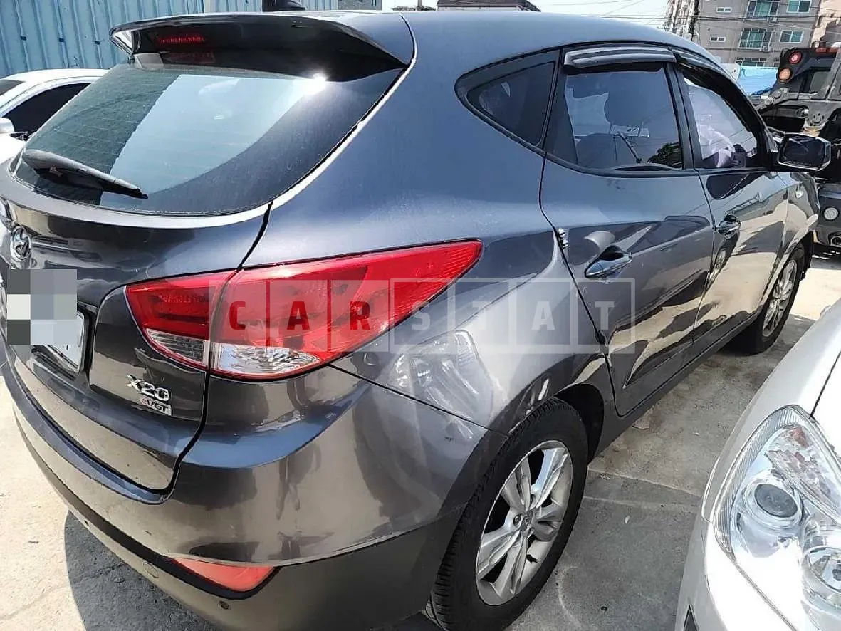Photo 2 of 11: 2016 Kia Sorento 2.0, VIN KNAPS81ABHA272213 — Korean insurance auction