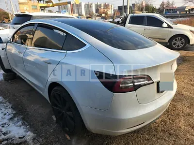 Photo 1 of 5: 2020 Tesla Model 3 Long Range, VIN 5YJ3E1EB4LF724830 — Korean insurance auction