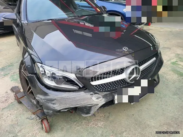 Photo 2 of 88: 2020 Mercedes-Benz C200 Coupe, VIN W1KWJ8AB9LF993513 — Korean insurance auction