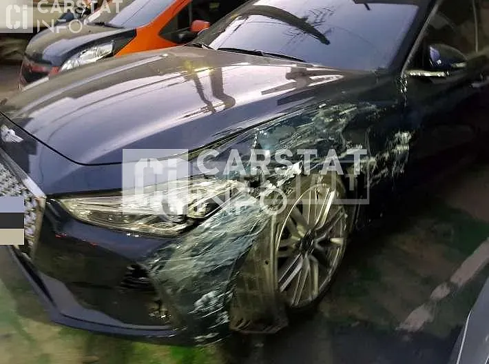 Photo 2 of 15: 2018 Genesis G70 2.0T, VIN KMTG341ABKU030255 — Korean insurance auction