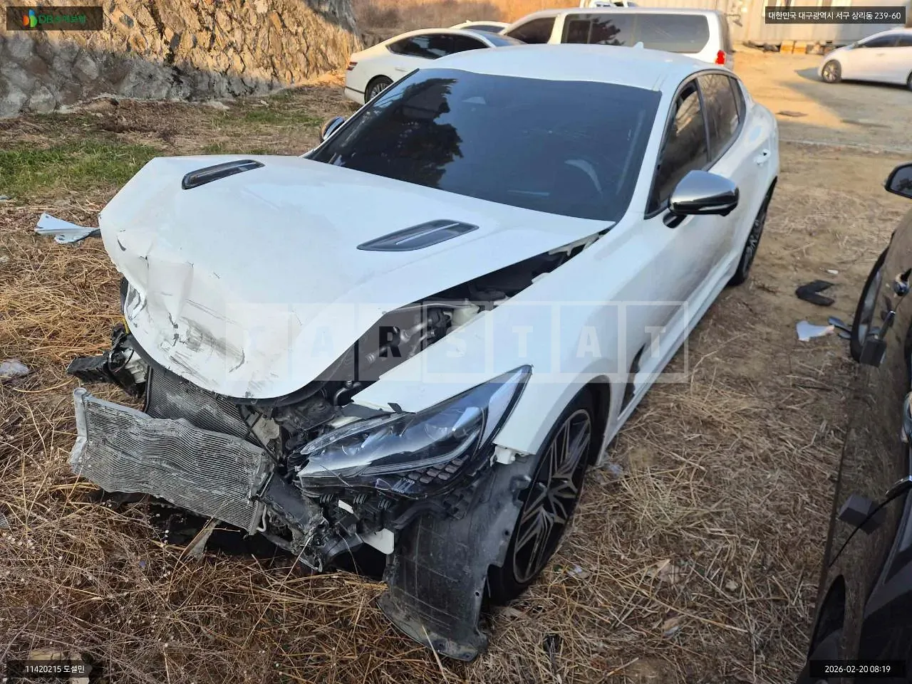 Photo 2 of 34: 2020 Kia Stinger, VIN KNAE351DBMS094639 — Korean insurance auction
