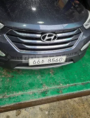 Photo 2 of 26: 2015 Hyundai Santa Fe — Korean insurance auction