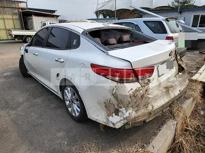 Photo 1 of 29: 2016 Kia K5, VIN KNAGU411BHA114851 — Korean insurance auction