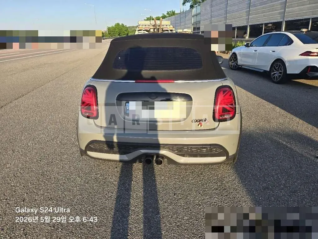 Photo 2 of 22: 2022 MINI Cooper S Convertible — Korean insurance auction